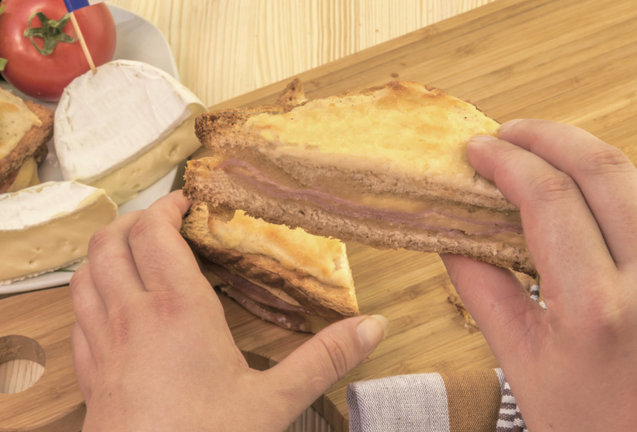 Digital Air Fryer - Grilled Ham and Cheese